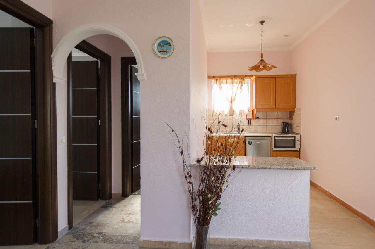 Makis Studios Roda  Exterior photo